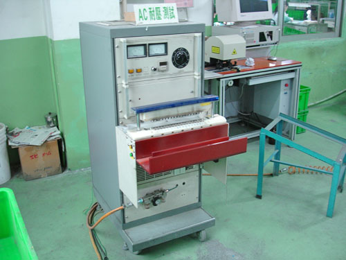 AC耐壓測試機(jī)